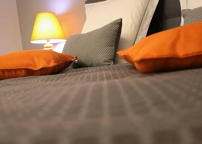 Le Vic De De Lomagne Lavit